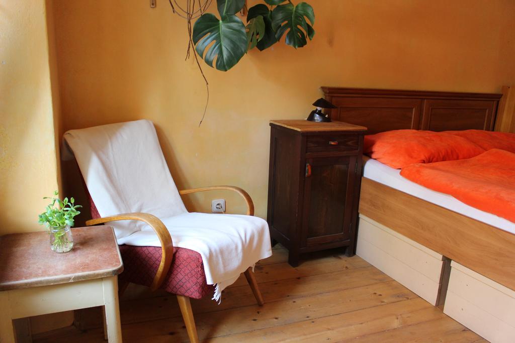 Lazy River Hostel Loket Buitenkant foto